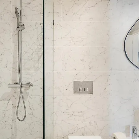 Guestready - A Secret Passage In *