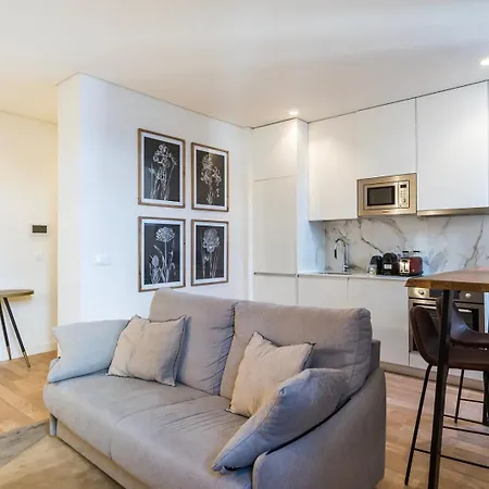 Guestready - A Secret Passage In Порту